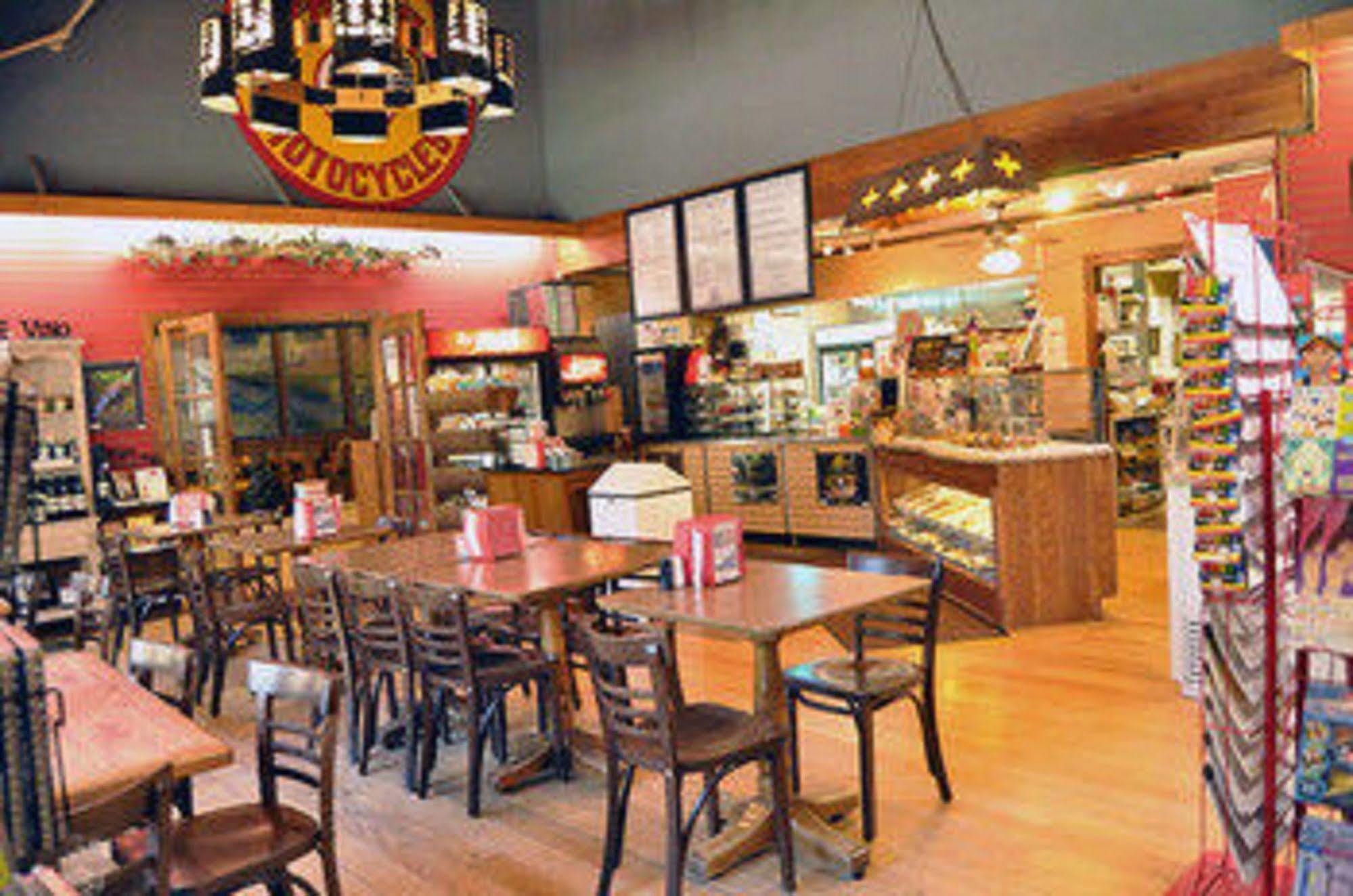 Starved Rock Lodge & Conference Center Utica Extérieur photo