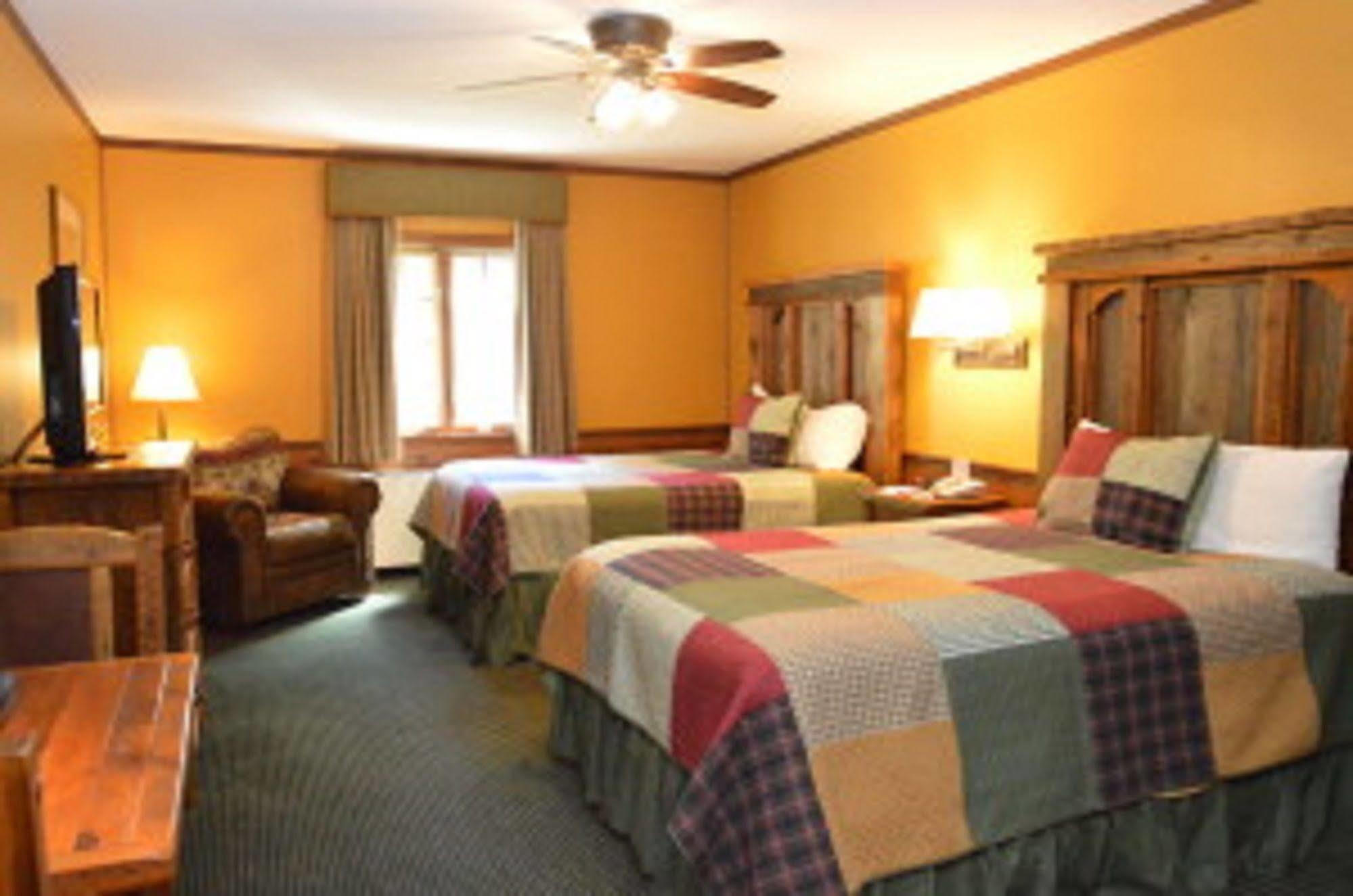 Starved Rock Lodge & Conference Center Utica Extérieur photo