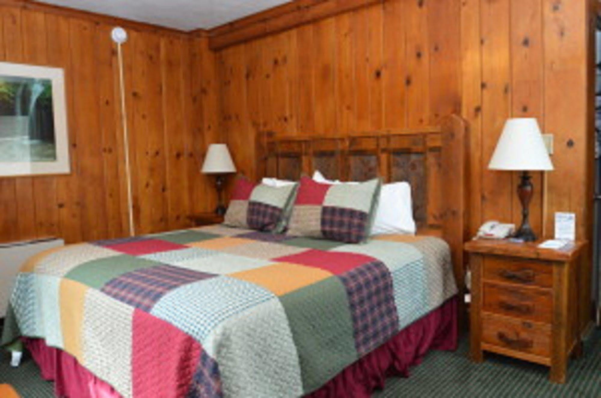 Starved Rock Lodge & Conference Center Utica Extérieur photo