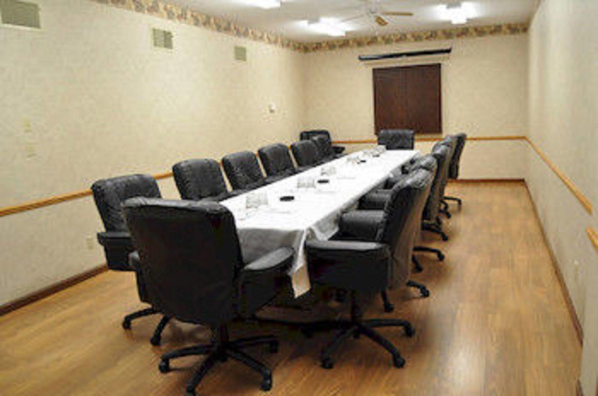 Starved Rock Lodge & Conference Center Utica Extérieur photo